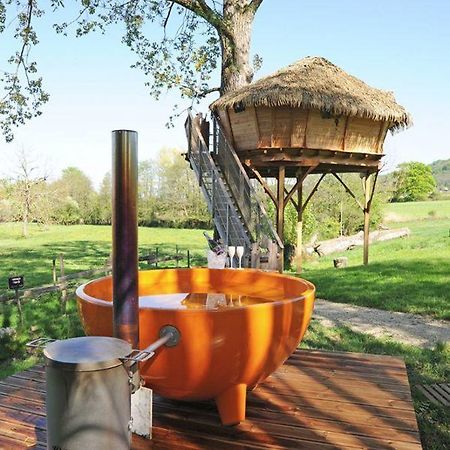 ホテル Domaine De Suzel Vignieu エクステリア 写真