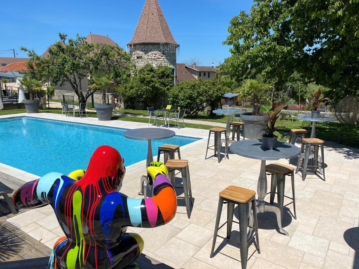 ホテル Domaine De Suzel Vignieu エクステリア 写真
