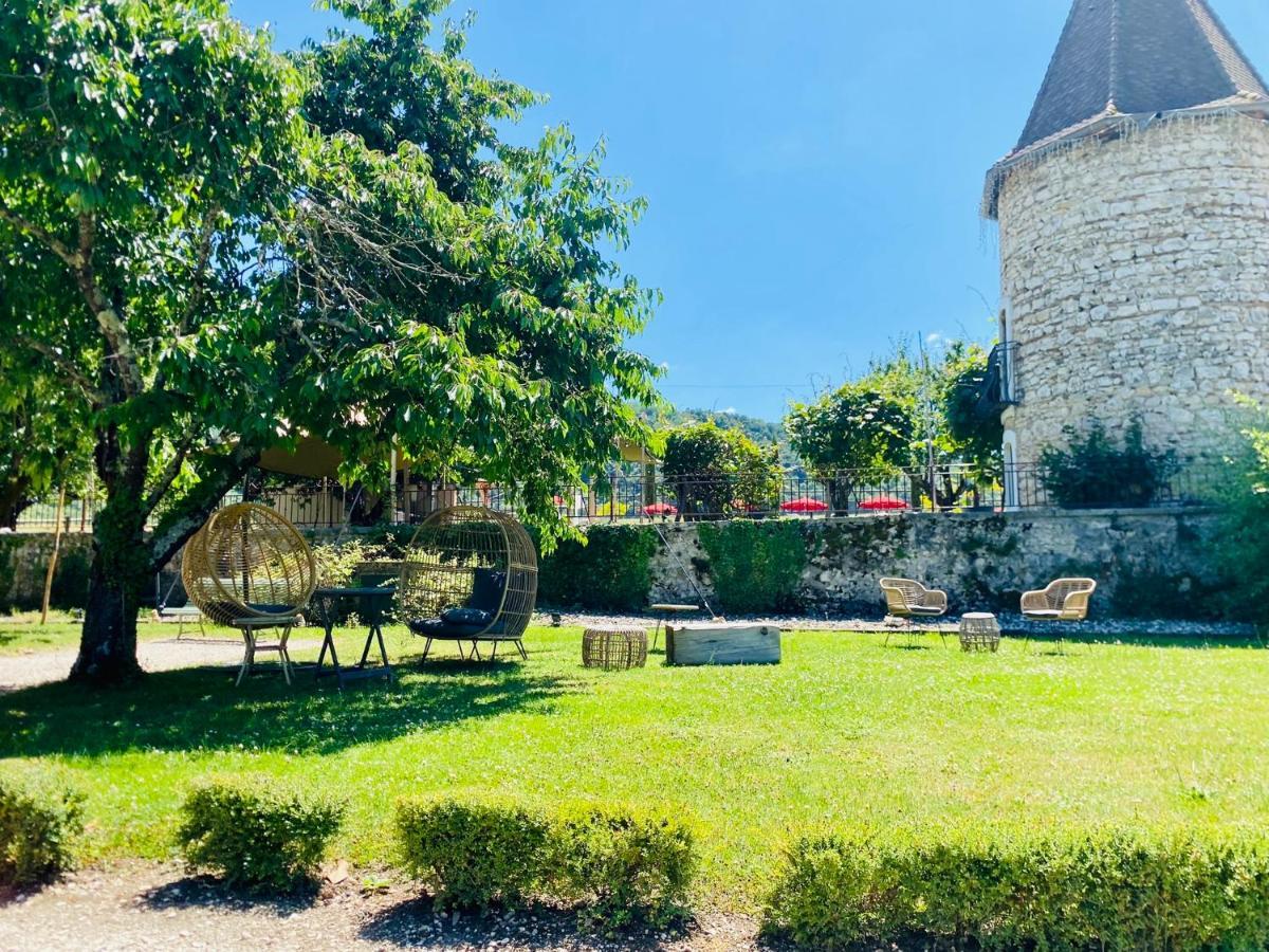 ホテル Domaine De Suzel Vignieu エクステリア 写真